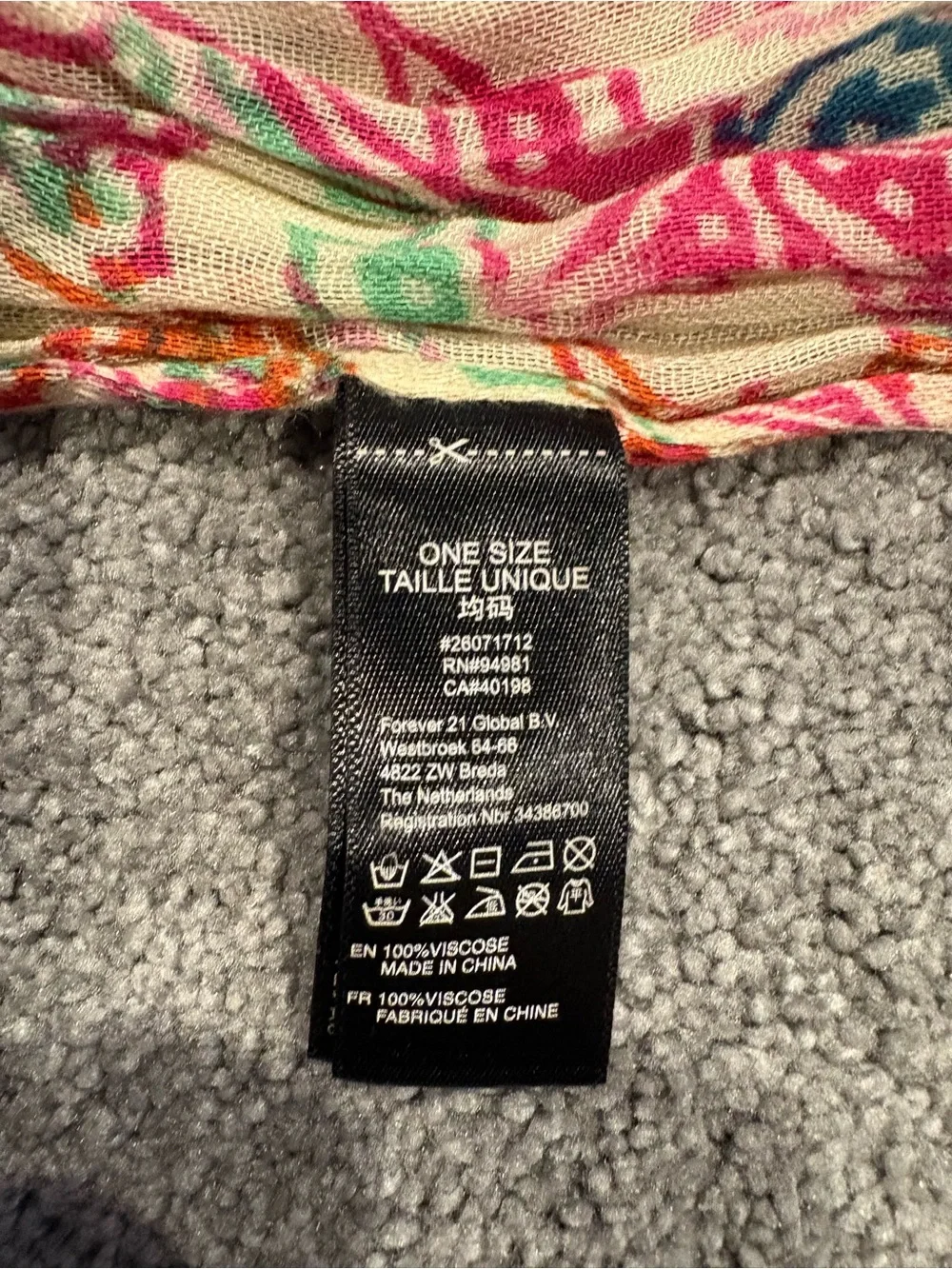 Women's Multicolor Printed Scarf - Butterfly Pattern